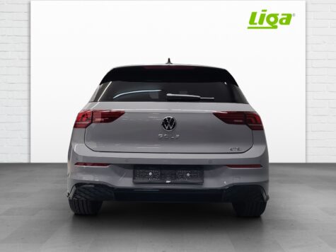 VW – Golf VIII 1.5 eTSI R-Line DSG