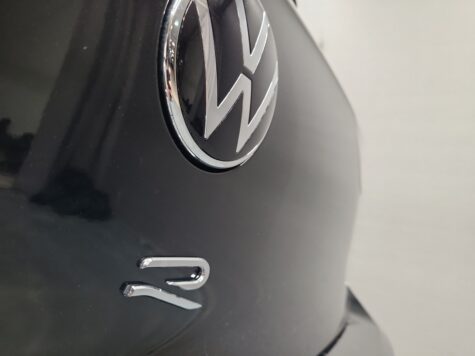 VW – Golf VIII 2.0 TSI R DSG 4motion
