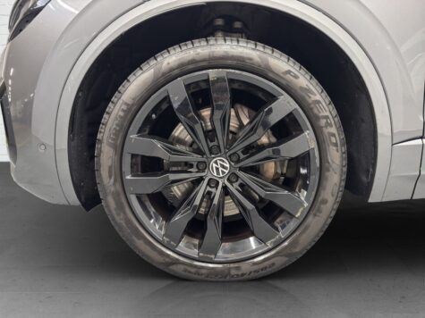 VW – Touareg 3.0 V6 TSI R-Line