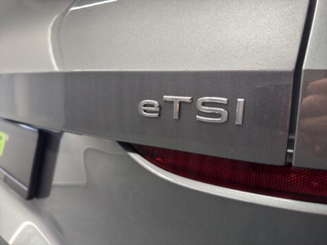 VW – T-Roc 1.5 eTSI Life DSG