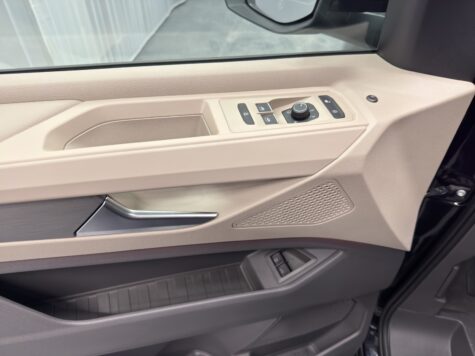 VW – T7 Multivan lang 1.5 TSI eHybrid Style Liberty DSG 4motion