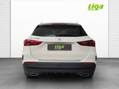 Mercedes-Benz – GLA 200 AMG Line Night Star