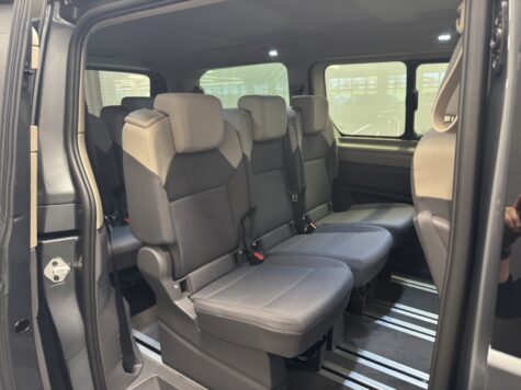 VW – T7 Multivan lang 2.0 TDI Liberty DSG