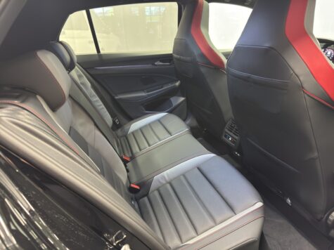 VW – Golf VIII 2.0 TSI GTI DSG
