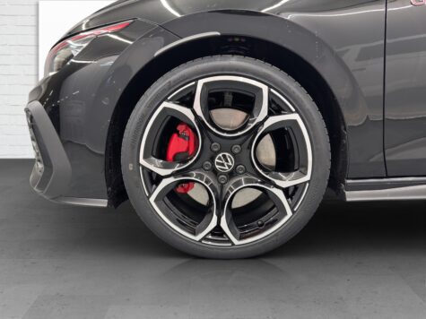 VW – Golf VIII 2.0 TSI GTI DSG