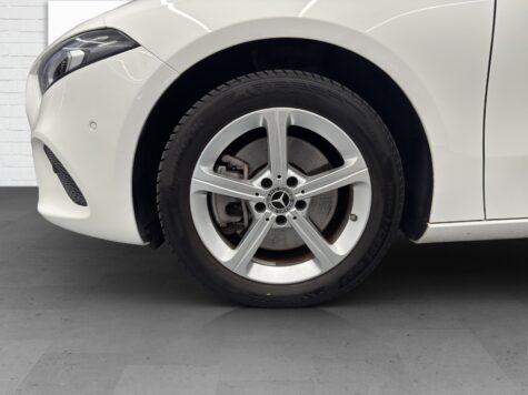 Mercedes-Benz – A 250 e Progressive