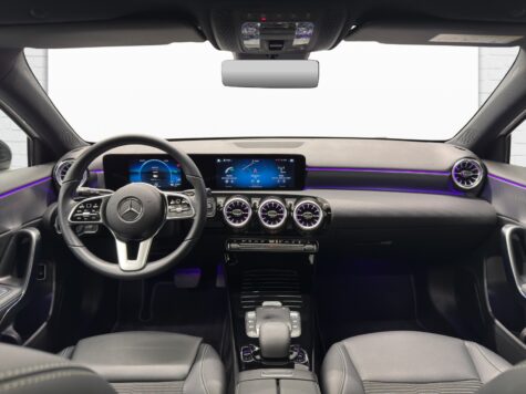 Mercedes-Benz – A 250 e Progressive