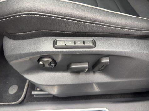 VW – Tiguan 2.0 TSI R-Line DSG