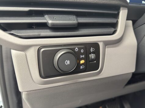 VW – Transporter Kaw. 3100 2.0 TDI 150