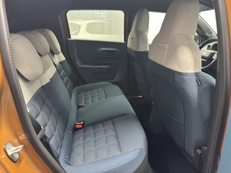 Fiat – Grande Panda 1.2 Hybrid La Prima