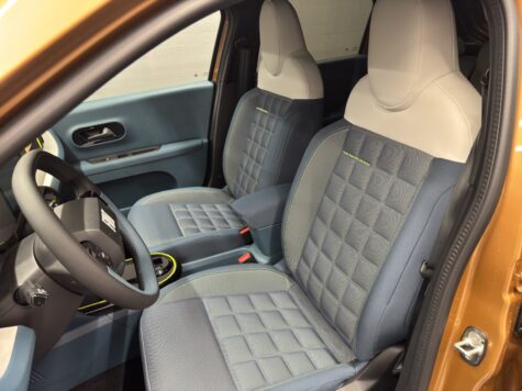 Fiat – Grande Panda 1.2 Hybrid La Prima