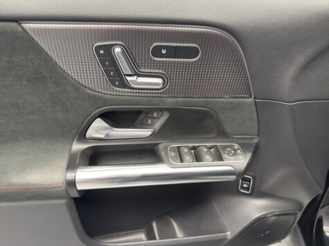 Mercedes-Benz – EQA 350 AMG Line 4matic