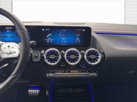 Mercedes-Benz – EQA 350 AMG Line 4matic