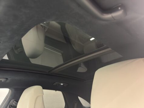 Genesis – GV70 Electrified Sport AWD