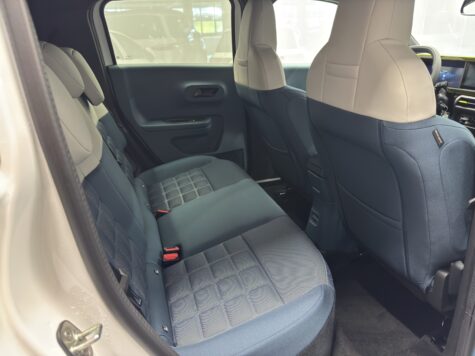 Fiat – Grande Panda 1.2 Hybrid La Prima