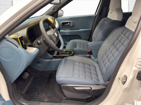 Fiat – Grande Panda 1.2 Hybrid La Prima