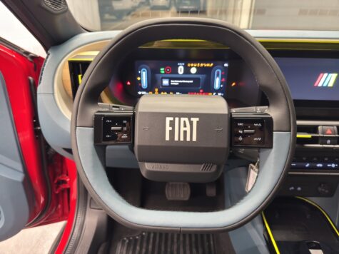 Fiat – Grande Panda 1.2 Hybrid La Prima