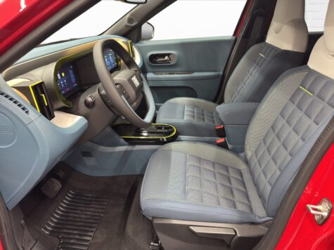 Fiat – Grande Panda 1.2 Hybrid La Prima