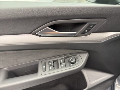 VW – Golf VIII 1.5 eTSI United DSG