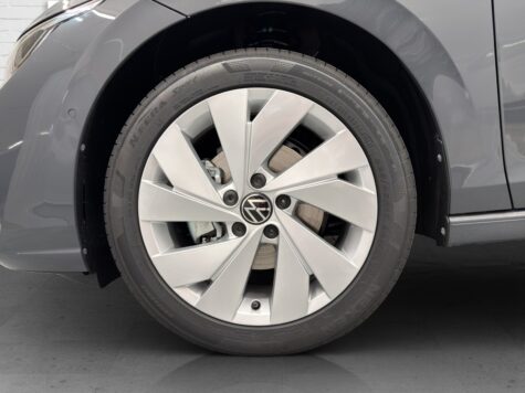 VW – Golf VIII 1.5 eTSI United DSG