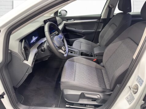 VW – Golf VIII Variant 2.0 TDI Life DSG