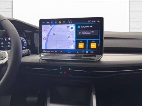 VW – Golf VIII Variant 2.0 TDI Life DSG