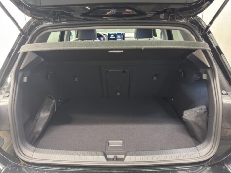 VW – Golf VIII 1.5 eTSI United DSG