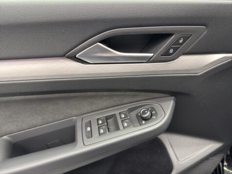 VW – Golf VIII 1.5 eTSI United DSG