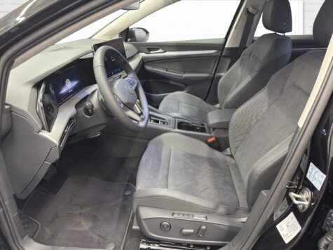 VW – Golf VIII 1.5 eTSI United DSG