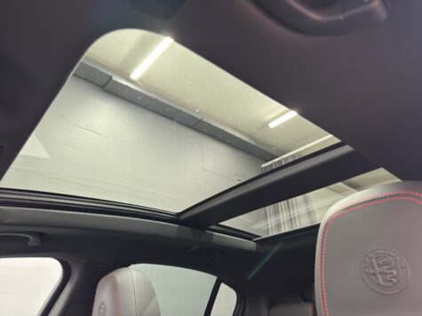 Alfa Romeo – Stelvio 2.0 Q4 280 Estrema