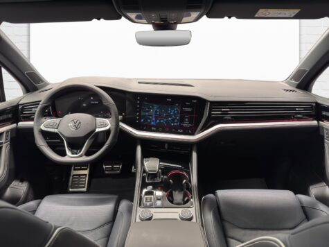 VW – Touareg 3.0 V6 TDI 286 R-Line Final Edition