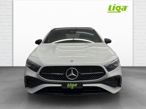 Mercedes-Benz – A 200 AMG Line