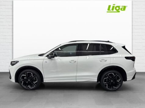 VW – Tiguan 2.0 TSI R-Line DSG 4motion