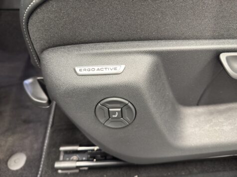 VW – Tiguan 2.0 TSI R-Line DSG 4motion