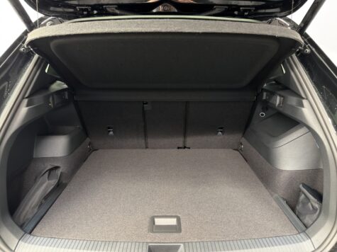 VW – Tiguan 2.0 TSI R-Line DSG 4motion