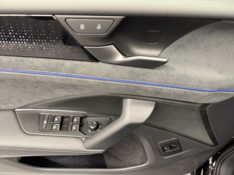 VW – Tiguan 2.0 TSI R-Line DSG 4motion