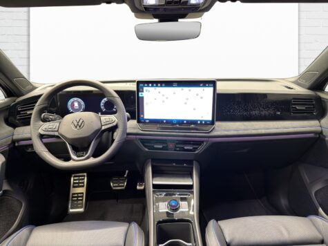VW – Tiguan 2.0 TSI R-Line DSG 4motion