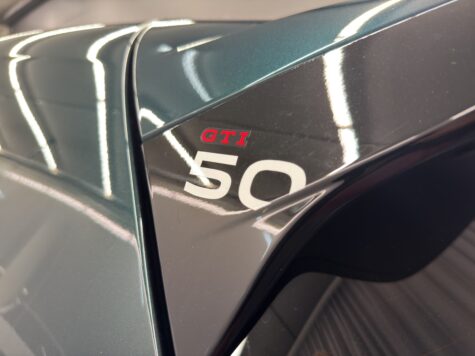 VW – Golf VIII 2.0 TSI GTI Edition 50 DSG