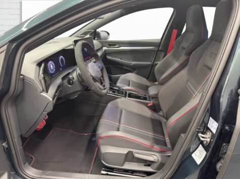 VW – Golf VIII 2.0 TSI GTI Edition 50 DSG