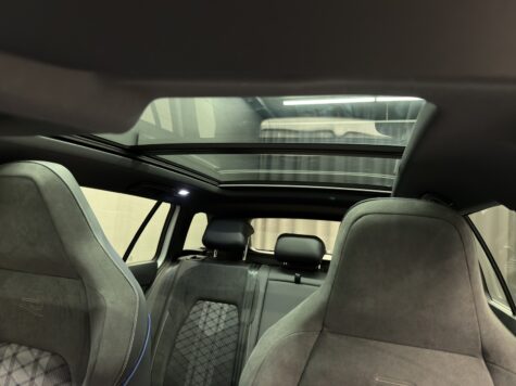 VW – Golf VIII Variant 1.5 eTSI R-Line DSG