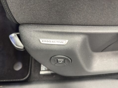 VW – Tiguan 2.0 TSI R-Line United DSG 4motion