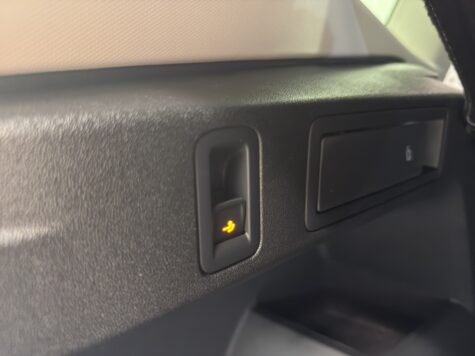 VW – Tiguan 2.0 TSI Life United DSG 4motion