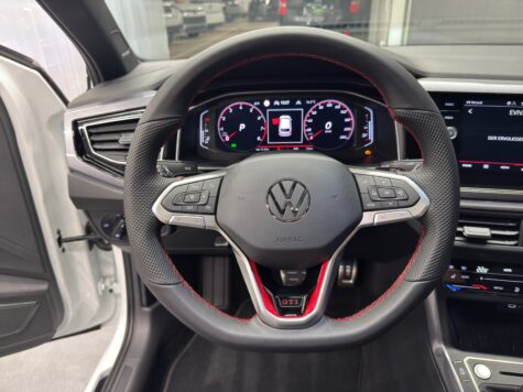 VW – Polo 2.0 TSI GTI DSG