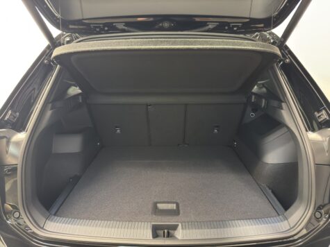 VW – Tiguan 2.0 TSI R-Line DSG 4motion