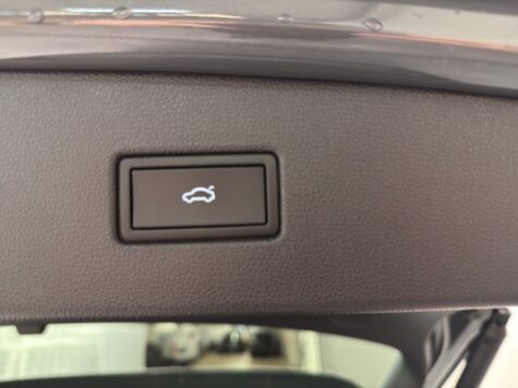 VW – Tiguan 2.0 TSI R-Line DSG