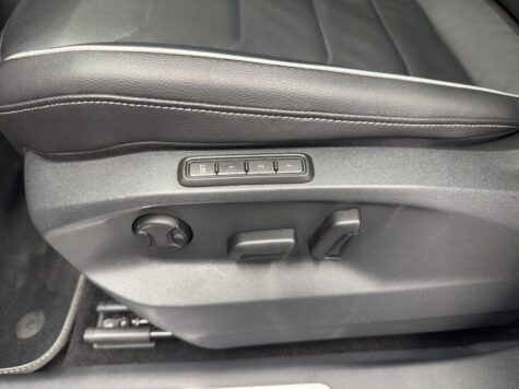 VW – Tiguan 2.0 TSI R-Line DSG