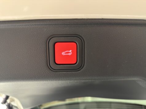 Fiat – 600 1.2 Hybrid La Prima