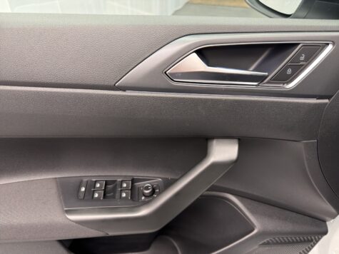 VW – Taigo 1.0 TSI R-Line DSG