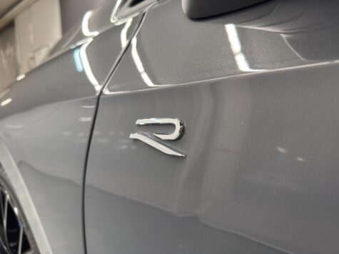 VW – Golf VIII 2.0 TSI R DSG 4motion