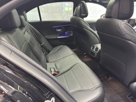 Mercedes-Benz – C 200 AMG Line 4matic